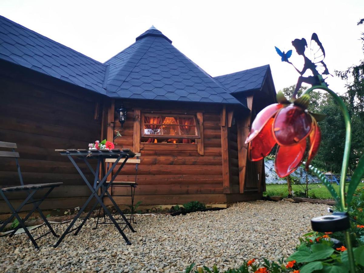 La Cabane Du Nuton Ardennais Tournes Экстерьер фото